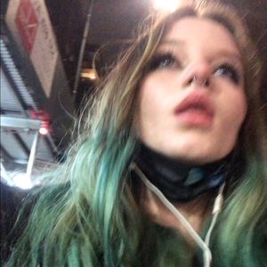 Meet your Posher, Reef